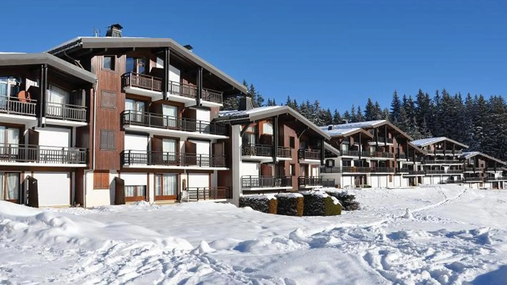 Appartement Calme Pres Des Pistes, Renove, 2 Chambres, Parking Non Privatif - Fr-1-505-86 Notre-Dame-de-Bellecombe 0*,  France